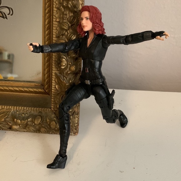 Black Widow - Picture 6 of 7